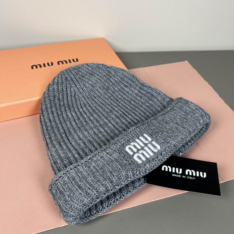Miumiu Hat dx (705)