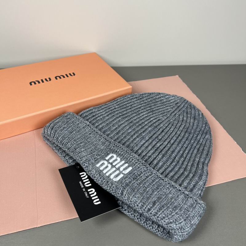 Miumiu Hat dx (706)