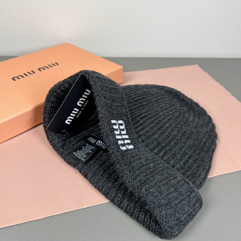 Miumiu Hat dx (718)