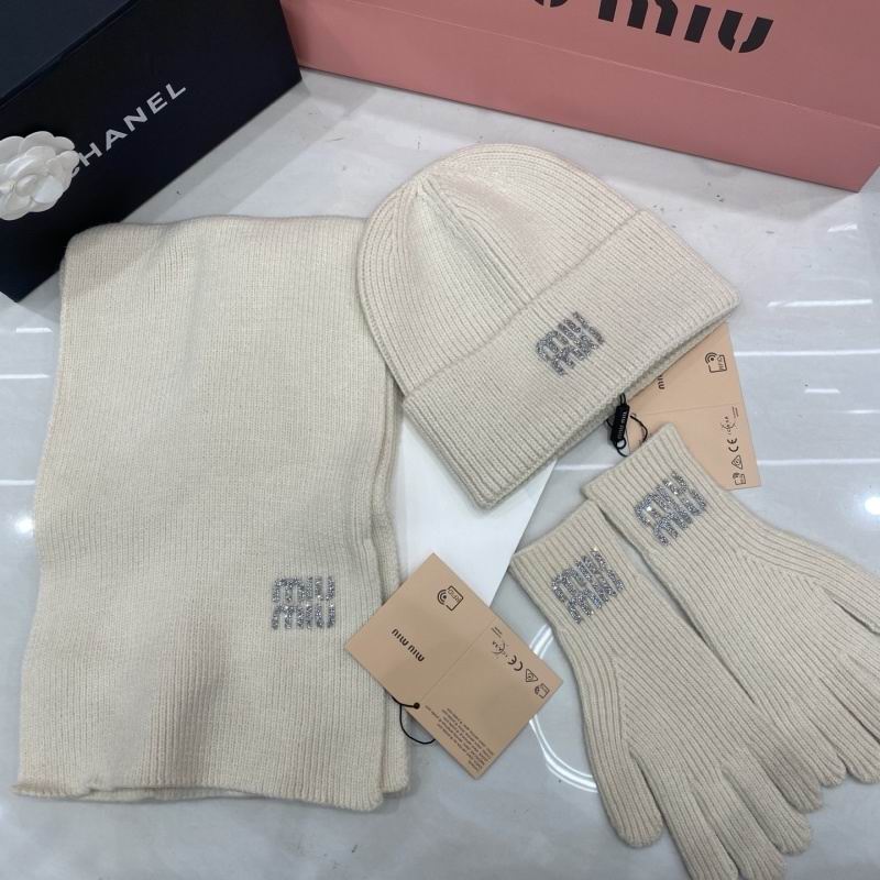 Miumiu Scarf Hat Gloves hm (19)