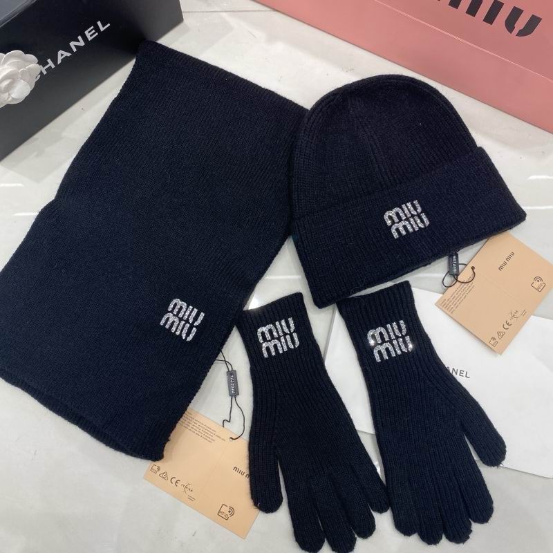 Miumiu Scarf Hat Gloves hm (21)