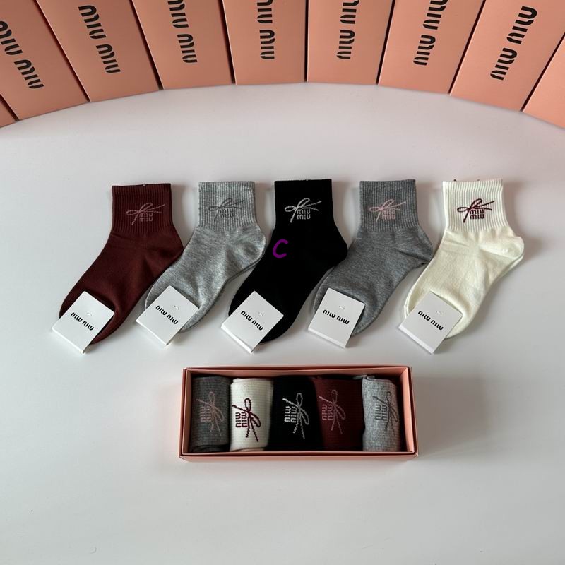 Miumiu Socks (31)