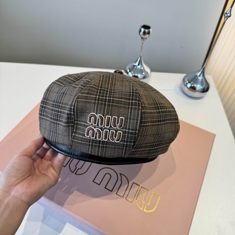 Miumiu beret (141)