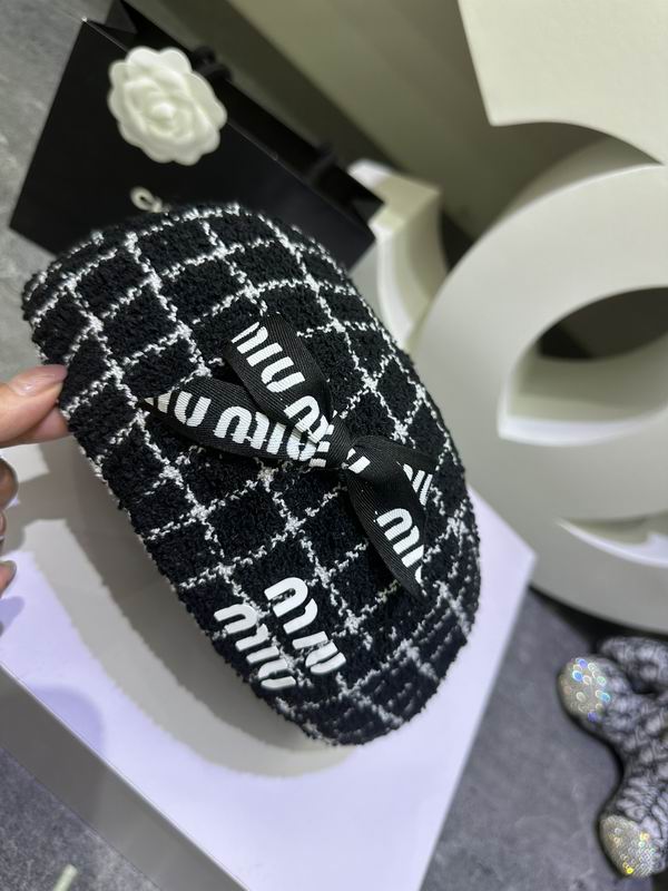 Miumiu beret dx (206)