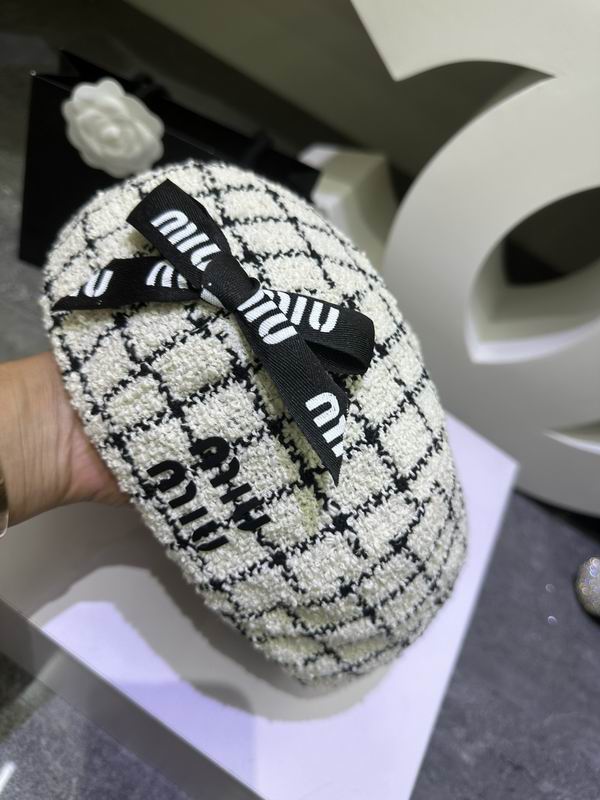 Miumiu beret dx (207)