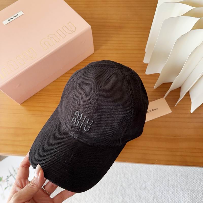Miumiu cap (227)