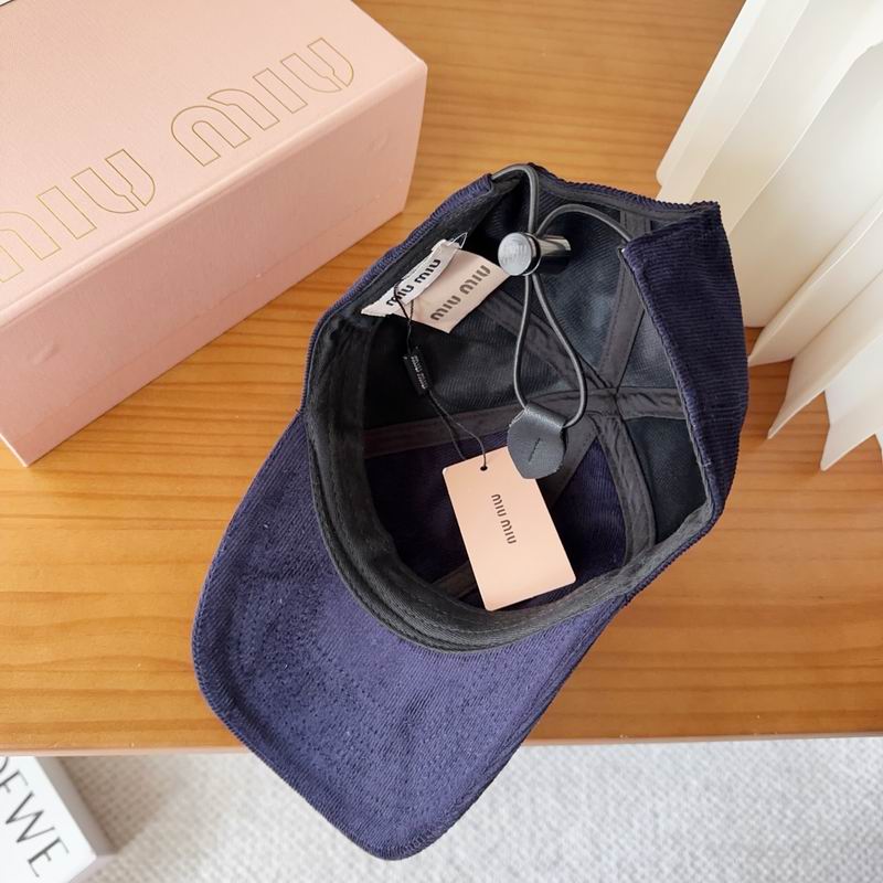 Miumiu cap (233)