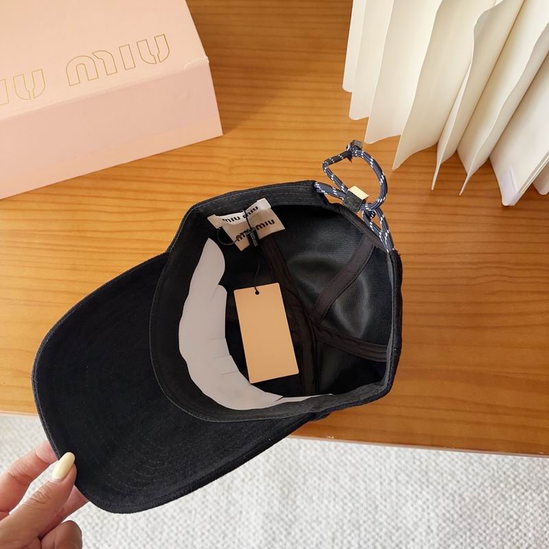 Miumiu cap dx (111)