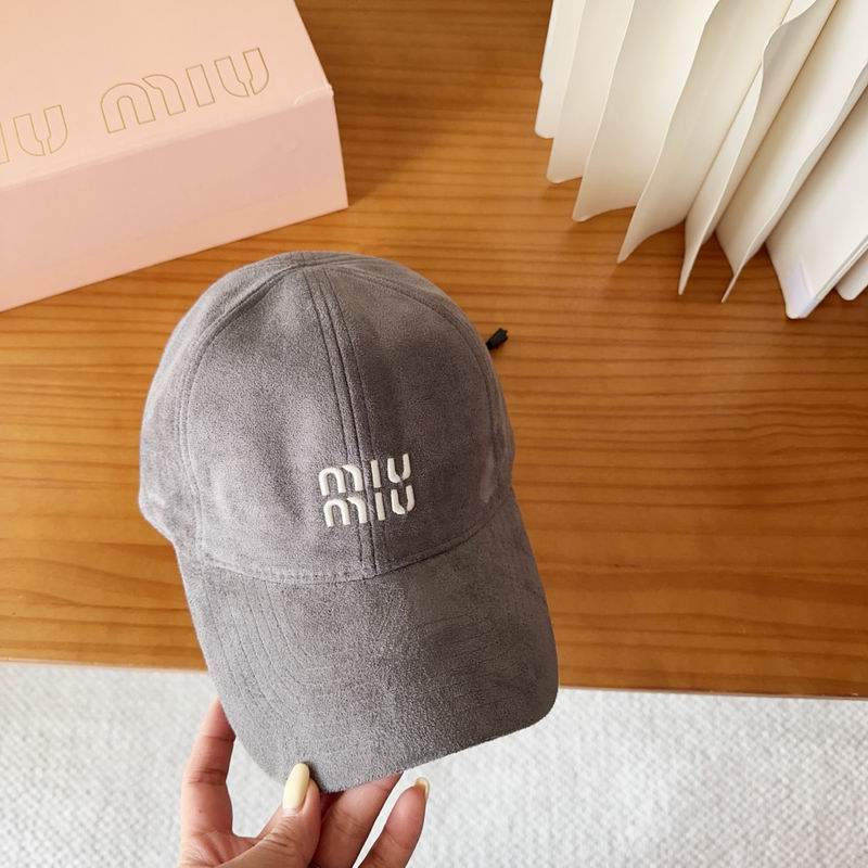 Miumiu cap dx (123)