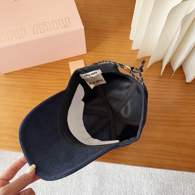 Miumiu cap dx (129)
