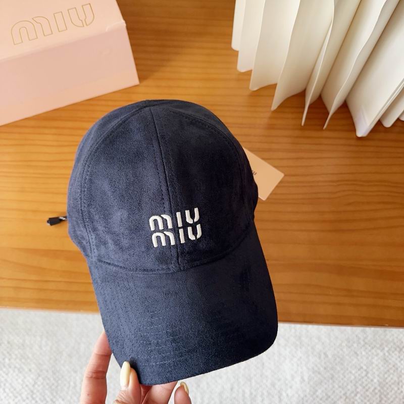 Miumiu cap dx (132)