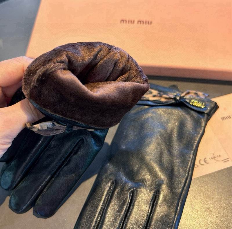 Miumiu gloves  M L 11 (5)