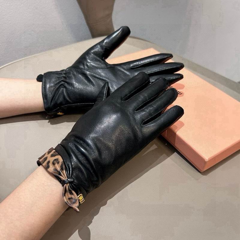 Miumiu gloves  M L 11 (9)