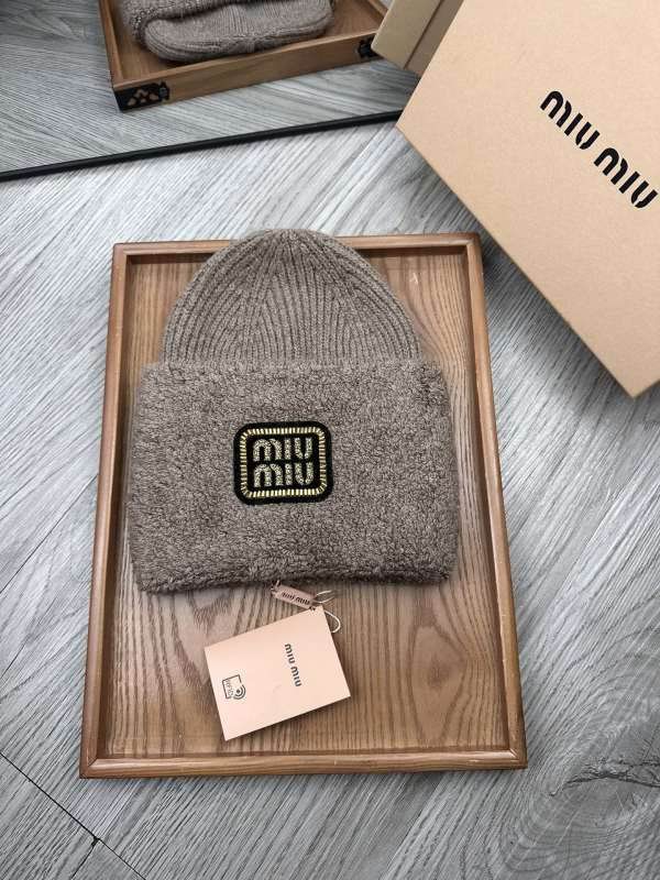 Miumiu hat hm (103)