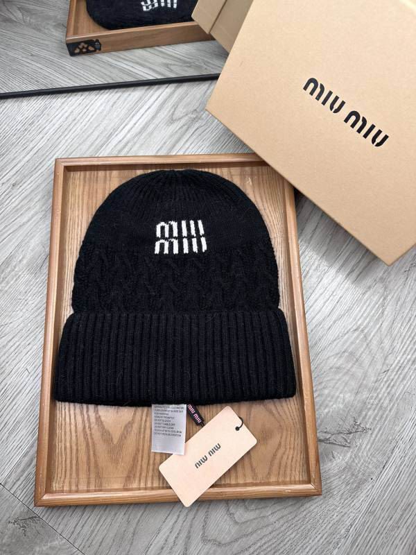 Miumiu hat hm (121)