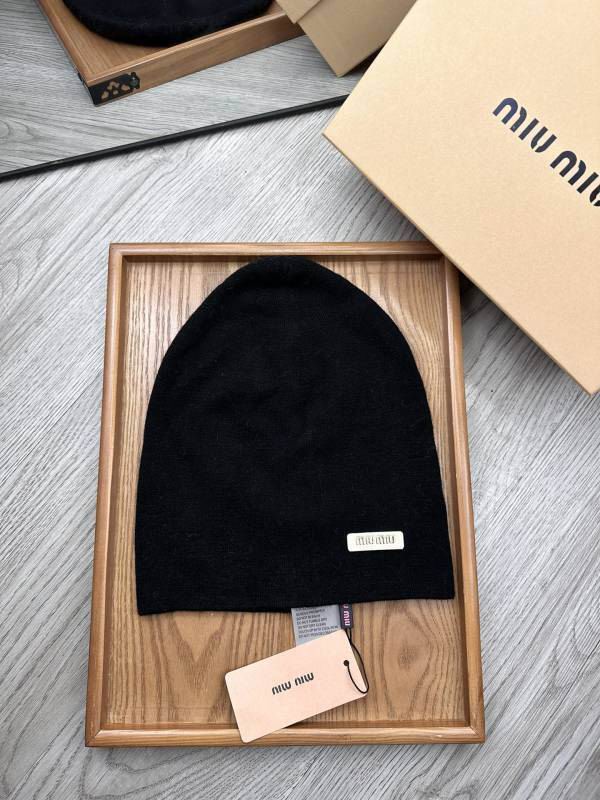 Miumiu hat hm (134)