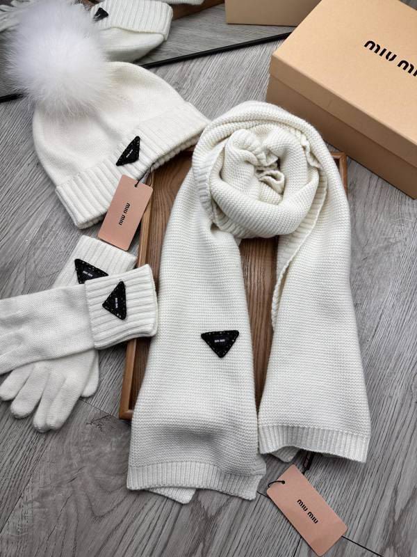 Miumiu scarf hat gloves hm (10)