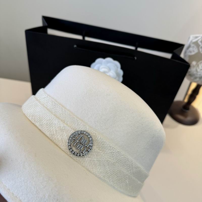 Miumiu top hat (220)