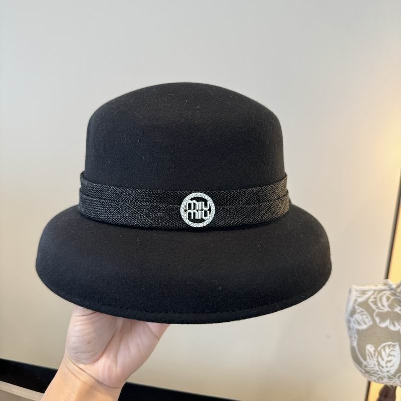 Miumiu top hat (225)