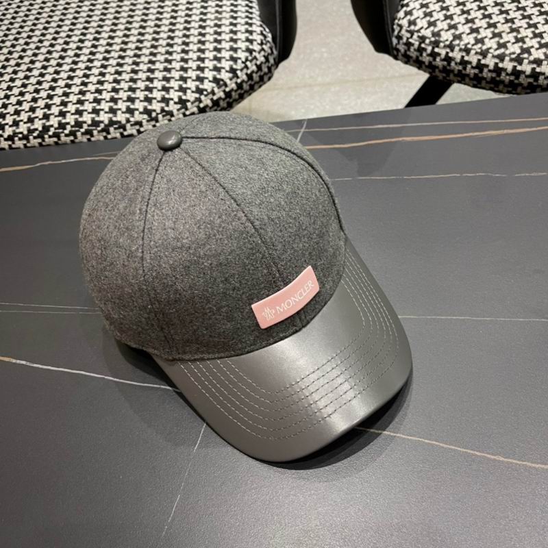 Moncler Cap (599)