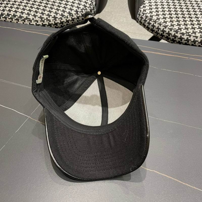 Moncler Cap (604)