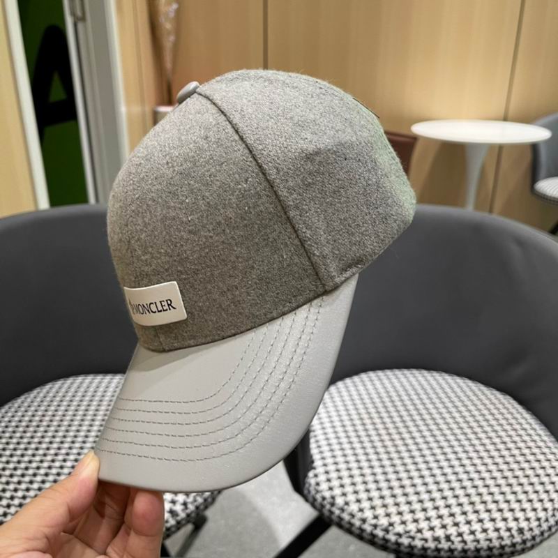 Moncler Cap (616)