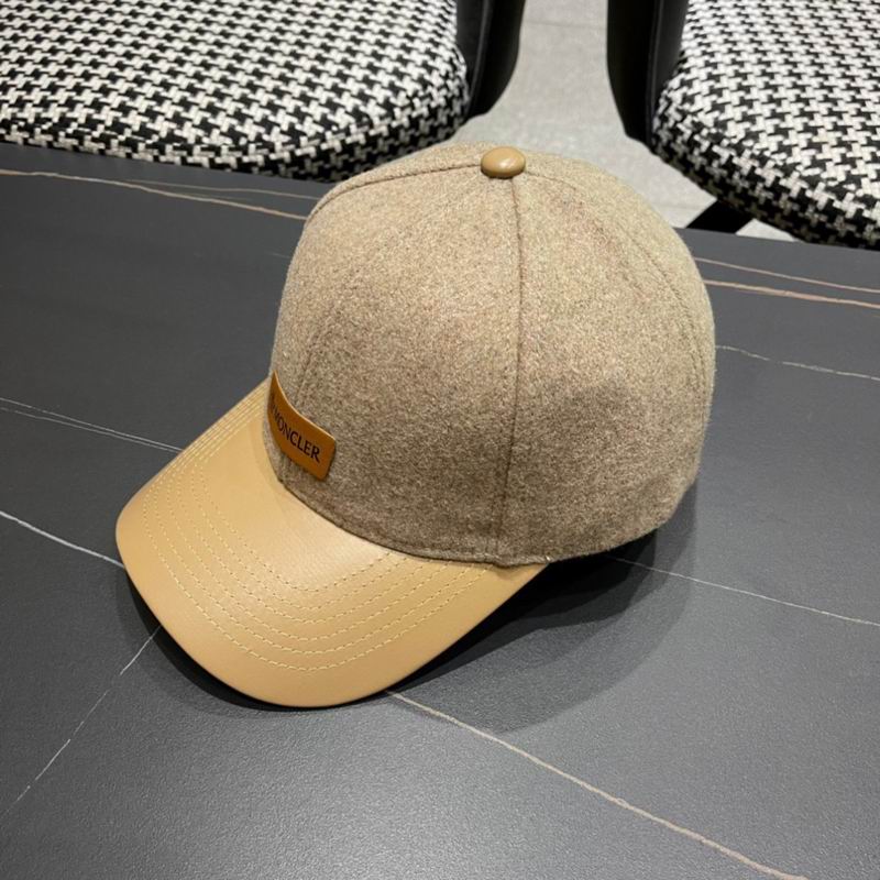 Moncler Cap (631)
