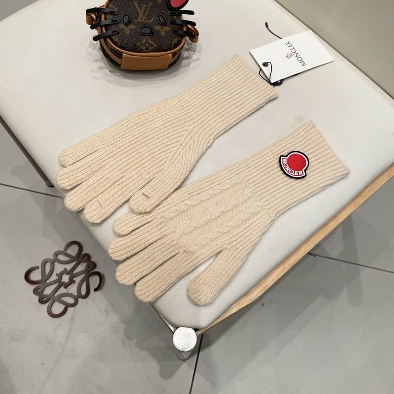 Moncler Gloves 07 (36)