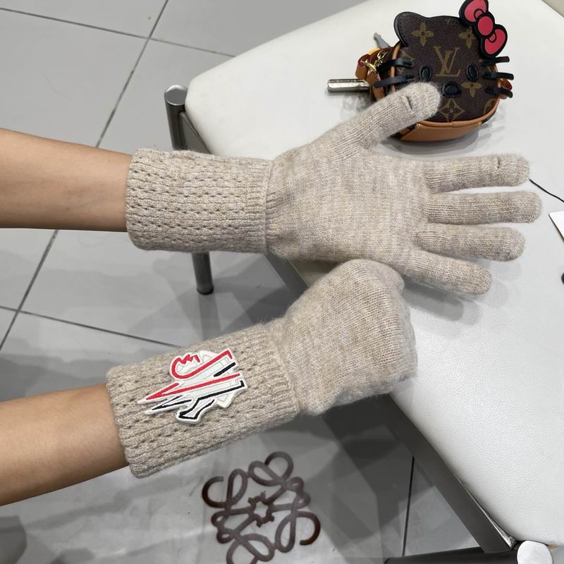 Moncler Gloves 09 (17)
