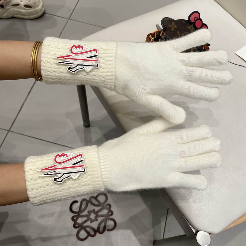 Moncler Gloves 09 (19)