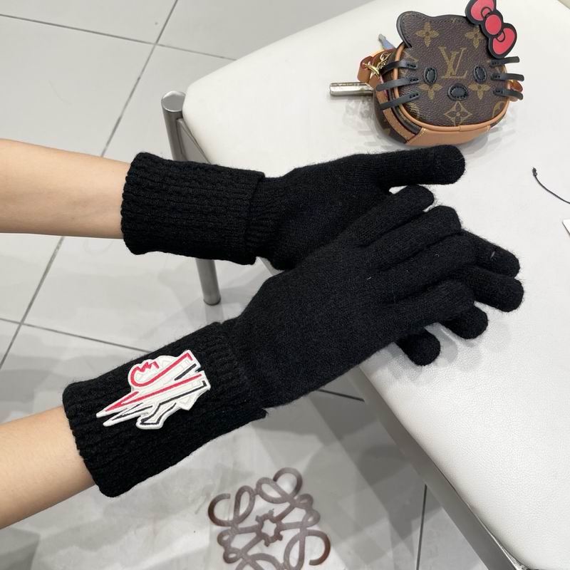 Moncler Gloves 09 (2)