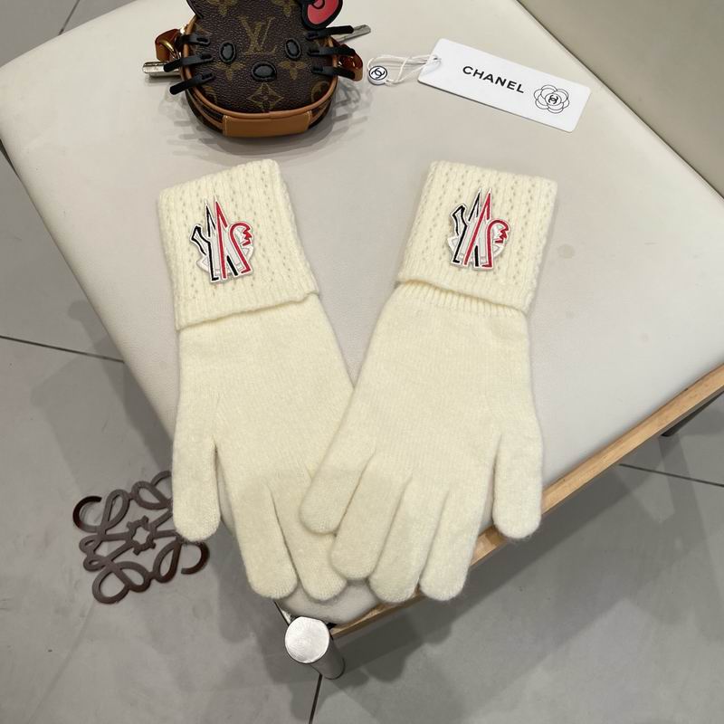 Moncler Gloves 09 (27)