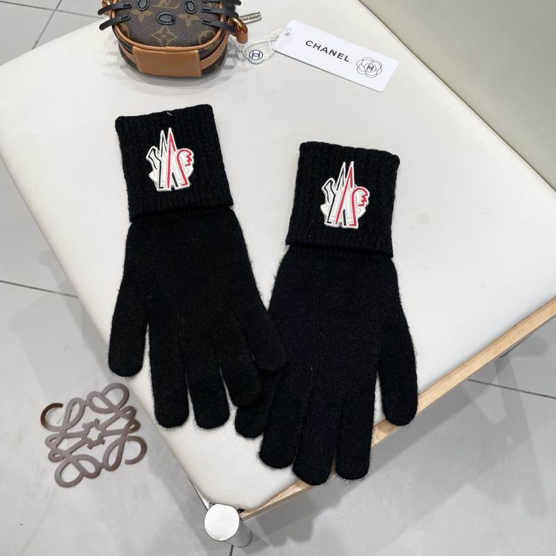 Moncler Gloves 09 (9)
