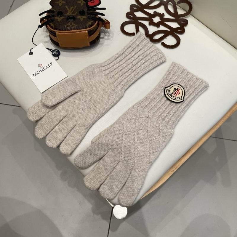 Moncler Gloves hm (256)