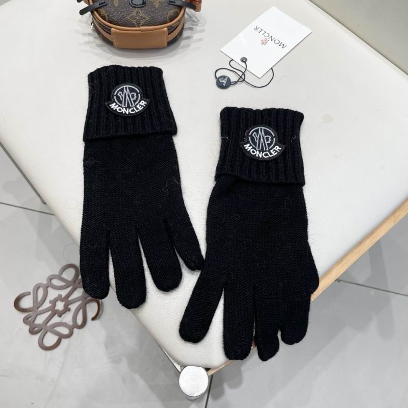 Moncler Gloves hm (270)