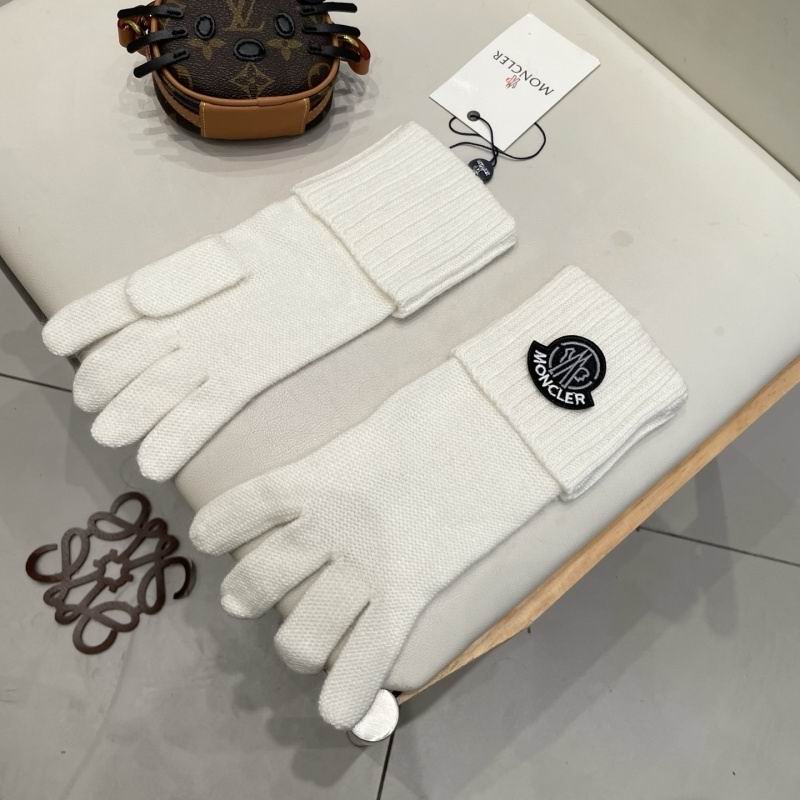Moncler Gloves hm (272)