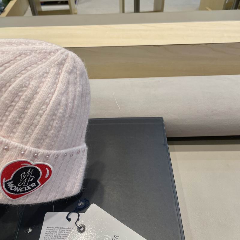 Moncler Hat (107)