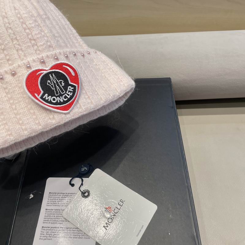 Moncler Hat (109)