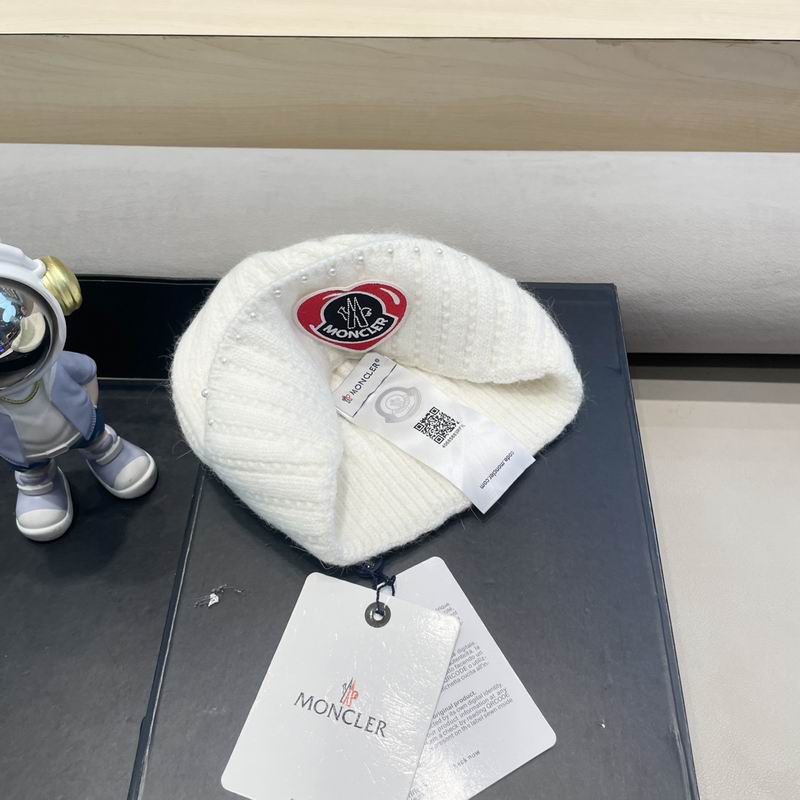 Moncler Hat (113)