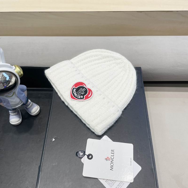 Moncler Hat (120)