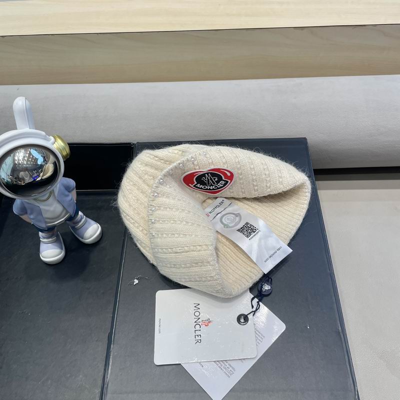 Moncler Hat (122)