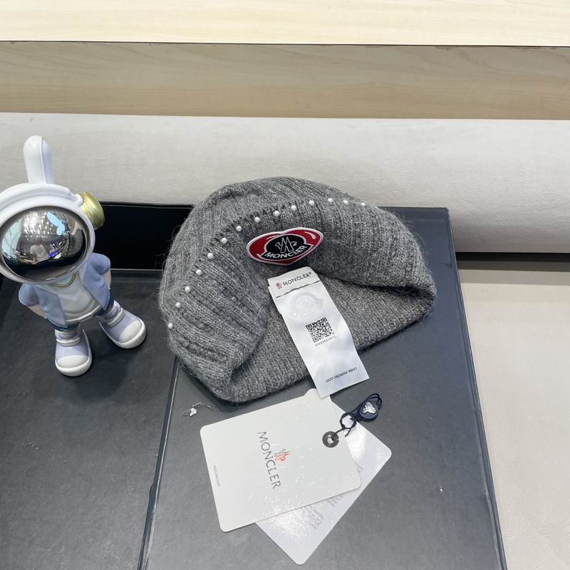Moncler Hat (131)
