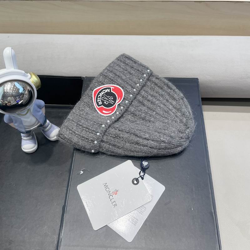 Moncler Hat (132)