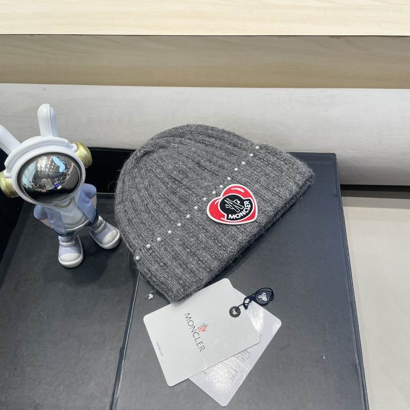 Moncler Hat (137)