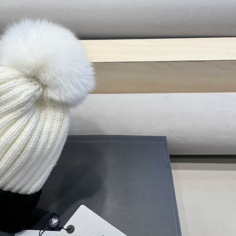 Moncler Hat (1409)