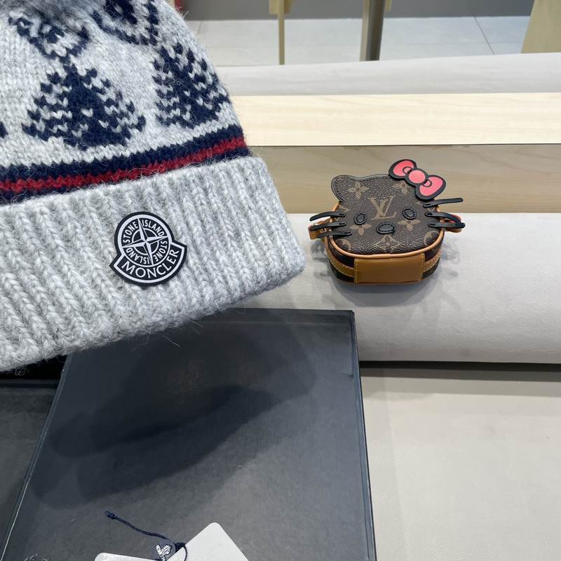 Moncler Hat (1510)