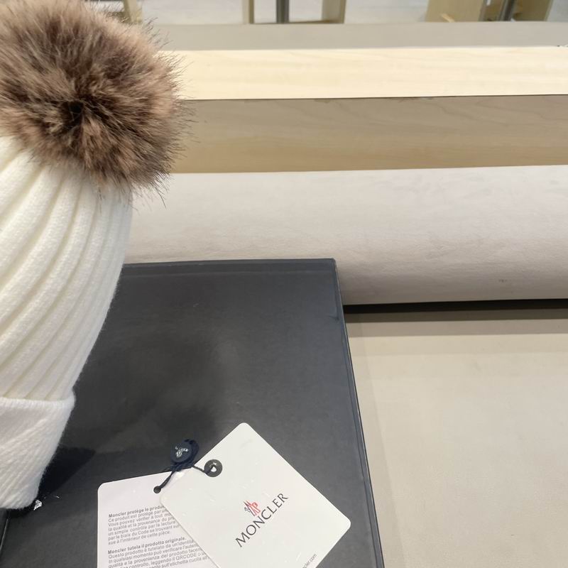 Moncler Hat (152)