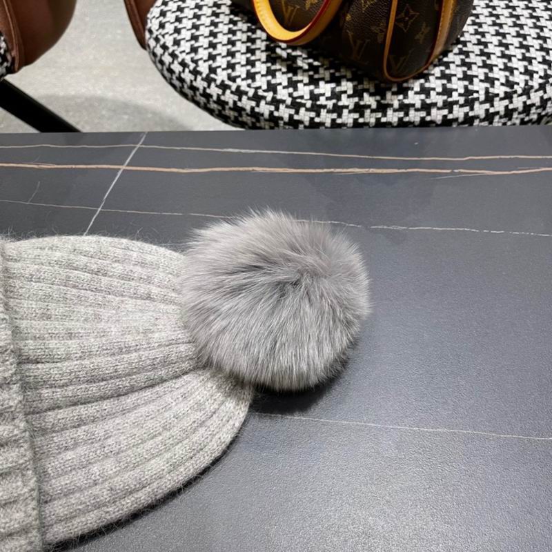Moncler Hat (1705)