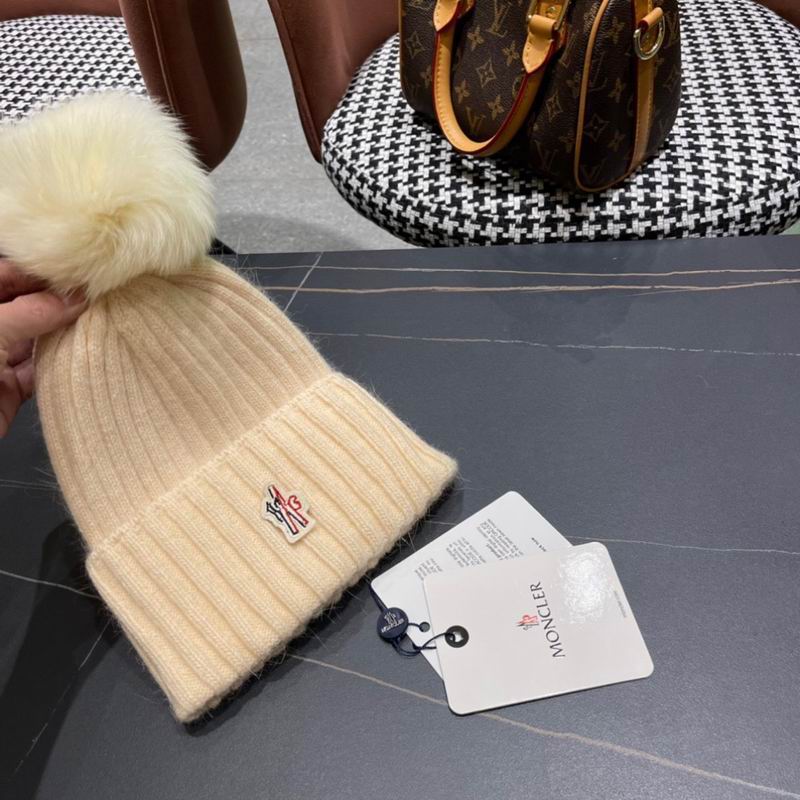 Moncler Hat (1732)