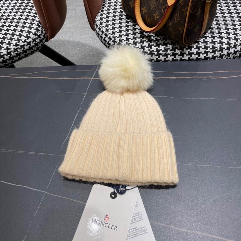 Moncler Hat (1734)